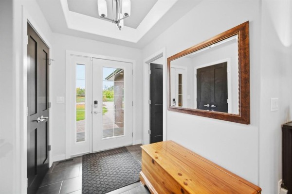 Kitchen - 526 Prairie Acres Bay, Grande Pointe, MB R5A1E1 Photo 3
