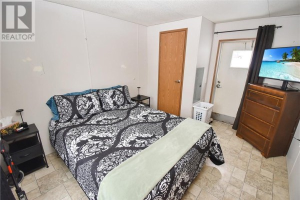 Living room - 5261 Highway 17 Unit# 1, Markstay, ON P0M2G0 Photo 3