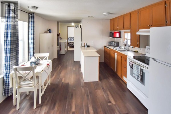 Kitchen - 5261 Highway 17 Unit# 1, Markstay, ON P0M2G0 Photo 5