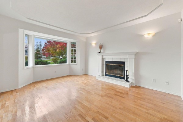 5268 197 Street, Langley, BC V3A7X8 Photo 4