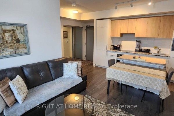 527 - 20 O'neill Road, Toronto, ON, photo 2