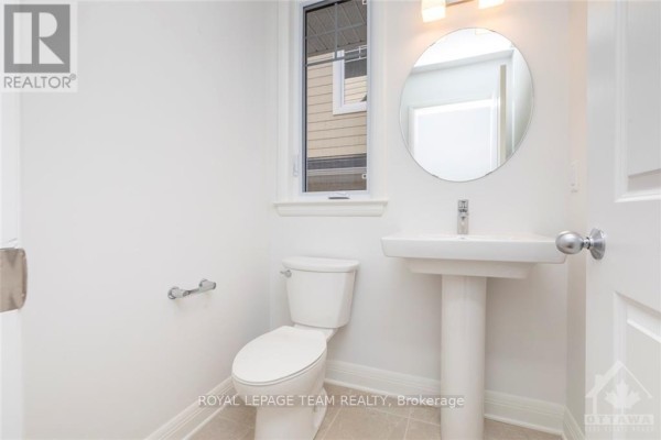 Bedroom - 527 Hitzlay Terrace, Ottawa, ON K2T0S1 Photo 4