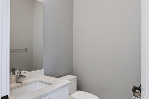 Primary Bedroom - 527 Merlin Ld Nw Nw, Edmonton, AB T5S0L9 Photo 5