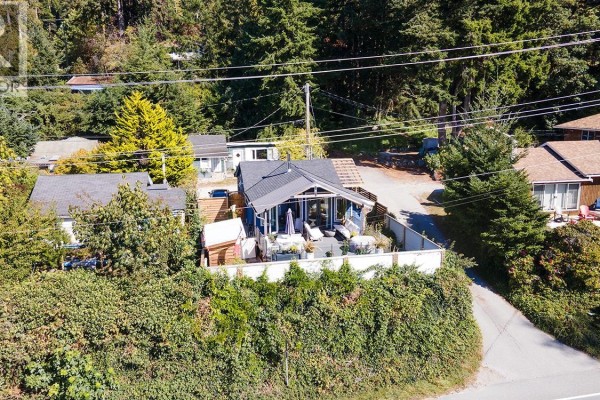 5273 Little Lane, Sechelt, BC V7Z0G7 Photo 5