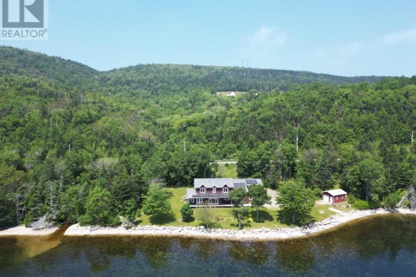 5276 Marble Mountain Rd., Marble Mountain, NS, photo 2