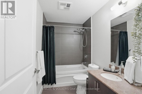 528 - 7608 Yonge Street, Vaughan, ON, photo 3