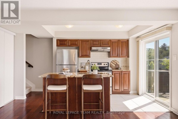 528 Clearbrook Drive, Ottawa, ON K2J5X5 Photo 4