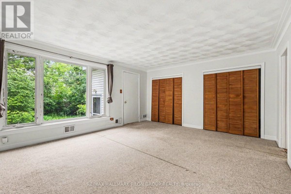 Living room - 528 Guy Street, Ottawa, ON K1K1B9 Photo 4