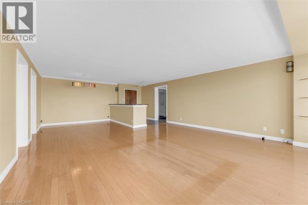 Bedroom - 5280 Lakeshore Road Unit# 510, Burlington, ON L7L5R1 Photo 5