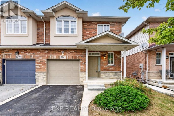 Mud room - 5281 Picketts Way, Burlington, ON L7L7J6 Photo 3
