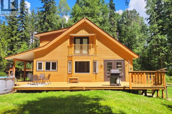 5289 Clearwater Valley Road, Clearwater, BC, photo 2