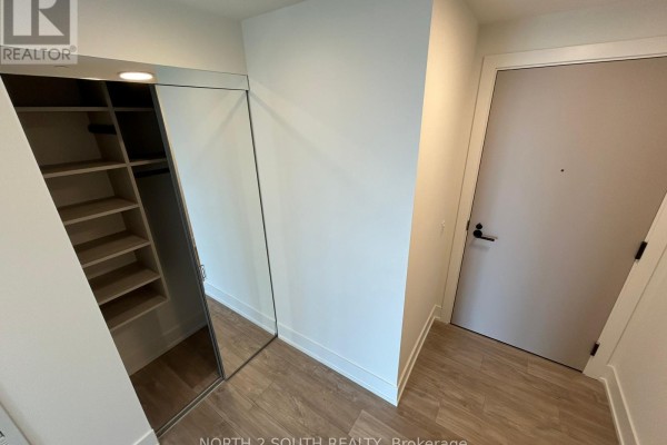 Primary Bedroom - 529 - 858 Dupont Street, Toronto, ON M6G0C1 Photo 4