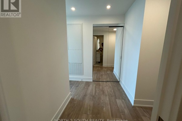 Bedroom 2 - 529 - 858 Dupont Street, Toronto, ON M6G0C1 Photo 5