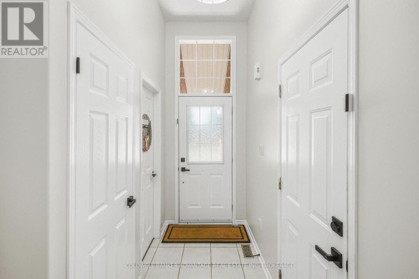 529 St Lawrence Drive, Welland, ON, photo 3