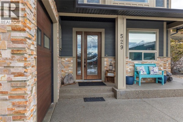 3pc Bathroom - 529 Whitecourt Place, Vernon, BC V1B4B1 Photo 3