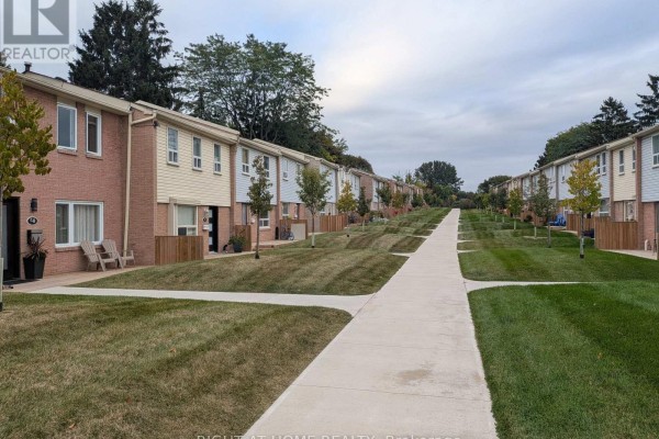 53 - 1055 Shawnmarr Road, Mississauga