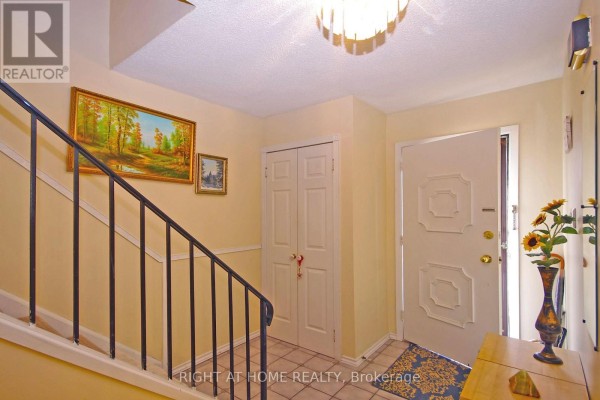 Primary Bedroom - 53 - 1055 Shawnmarr Road, Mississauga, ON L5H3V2 Photo 4