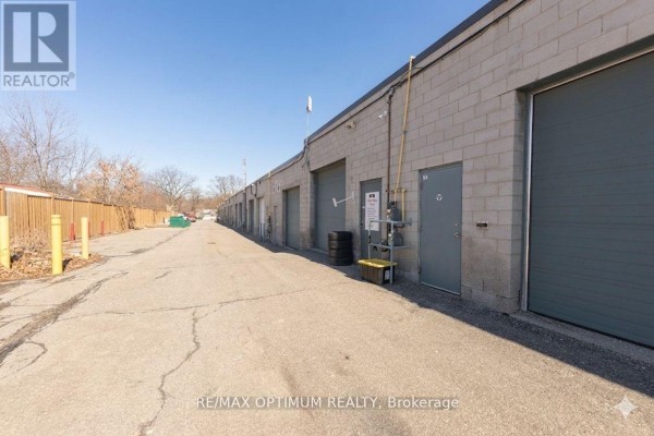 53 - 3045 Southcreek Road, Mississauga, ON L4X2S6 Photo 3