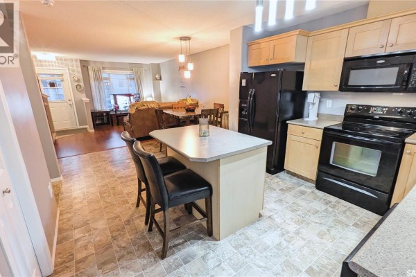 Kitchen - 53 2751 Windsor Park Road, Regina, SK S4V1H1 Photo 4