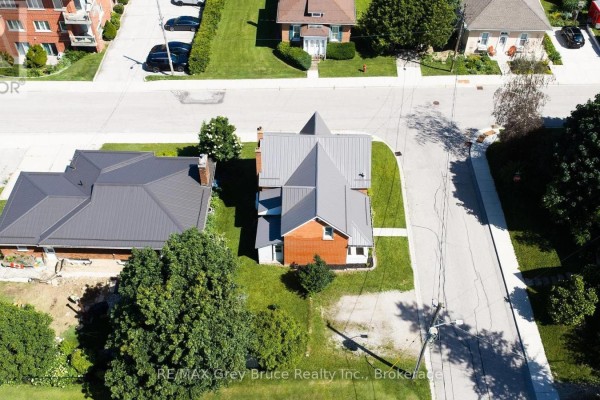 53 3rd Street S, Arran Elderslie, ON, photo 3