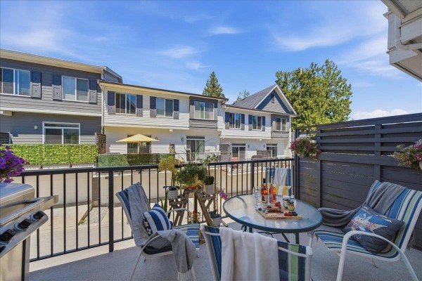 53 8130 136a Street, Surrey, BC V3W1H9 Photo 2