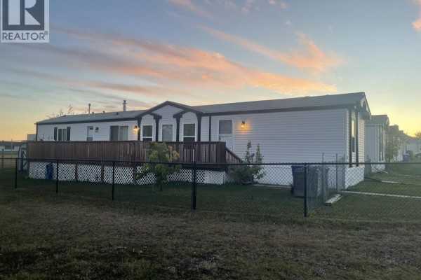 53 9203 82 Street, Fort St  John, BC, photo 2