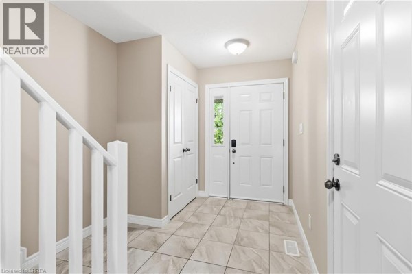 Bedroom - 53 Banks Street, Brantford, ON N3T0H6 Photo 4
