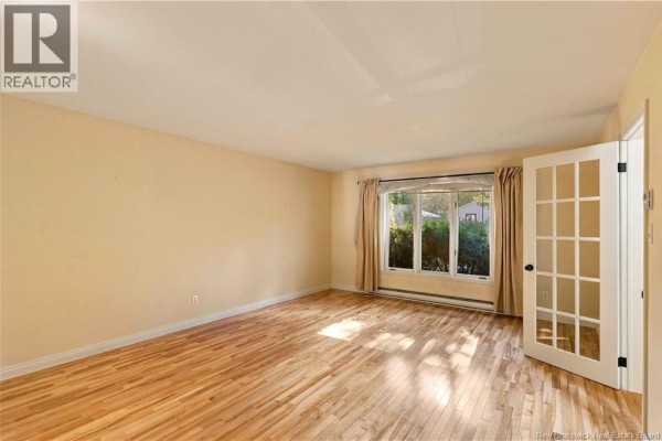 Bath (# pieces 1-6) - 53 Brentwood Drive, Fredericton, NB E3B7A5 Photo 4