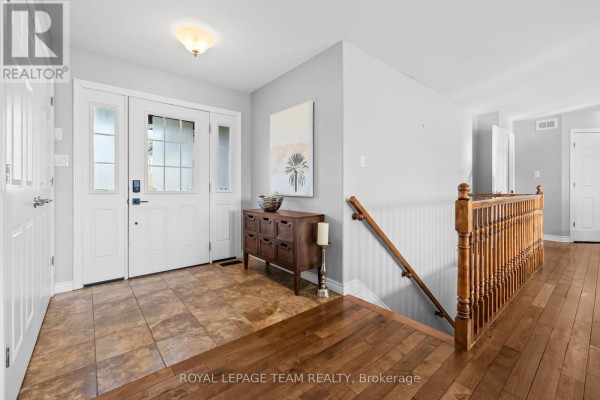 53 D'arcys Way, North Grenville, ON K0G1J0 Photo 4