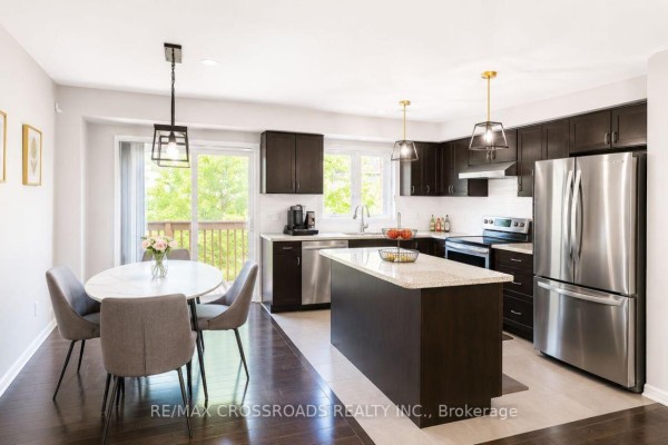 53 Edwin Pearson Street, Aurora, ON L4G0S2 Photo 3