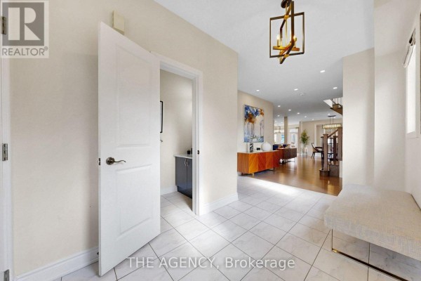 53 Elysian Fields Circle, Brampton, ON L6Y6E8 Photo 3