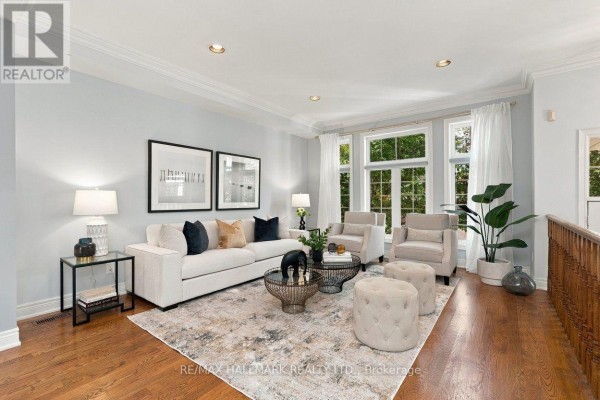 Family room - 53 Fairchild Avenue, Toronto, ON M2M1T8 Photo 4