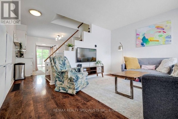 53 Harold Street, Toronto, ON, photo 3
