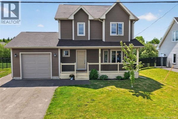 2pc Bathroom - 53 Laforest Street, Shediac, NB E4P0P7 Photo 5