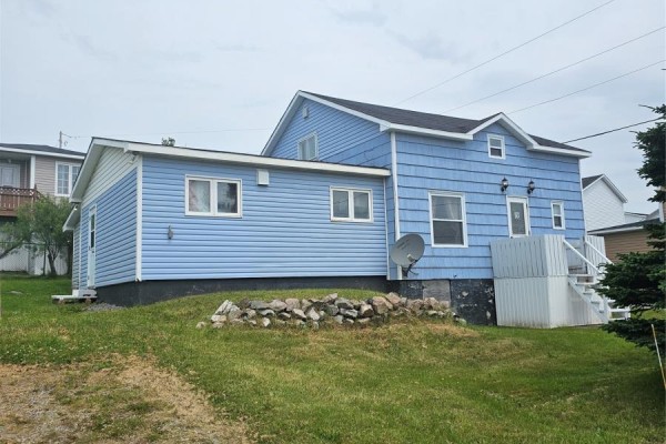 53 Legallais Street, Channel Port Aux Basques, NL, photo 2