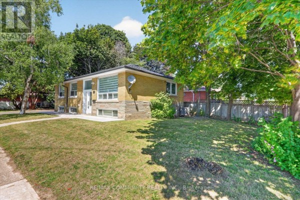 Primary Bedroom - 53 Milford Haven Drive N, Toronto, ON M1G3C7 Photo 3