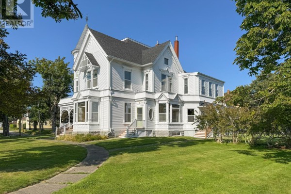 53 Park Street, Yarmouth, NS, photo 3