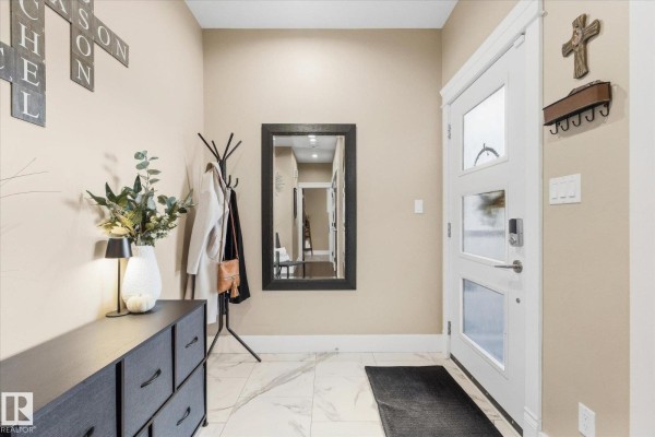 Kitchen - 53 Ridgeview Cl, Fort Saskatchewan, AB T8L0S2 Photo 3