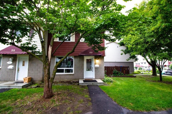 Living room - 53 Rue De La Terrasse-eardley, Gatineau, QC J9H6B5 Photo 2