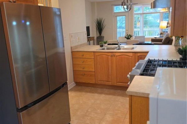 3pc Ensuite bath - 53 Sunnycroft Court, Waterdown, ON L0R2H4 Photo 4