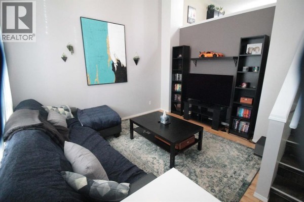 Living room - 53 Tuscany Court Nw, Calgary, AB T3L2Z1 Photo 2