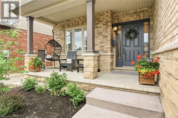 53 Valiant Circle, Binbrook, ON, photo 3