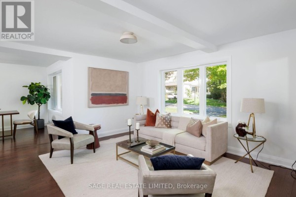 Family room - 53 Wilgar Road, Toronto, ON M8X1J8 Photo 4