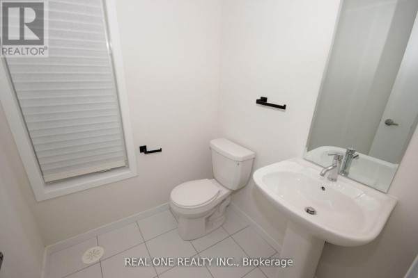 Kitchen - 53 Wuhan Lane, Markham, ON L6E0V4 Photo 4