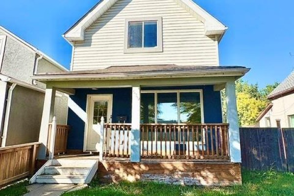 530 4th Street, Brandon, MB R7A3H4 Photo 3