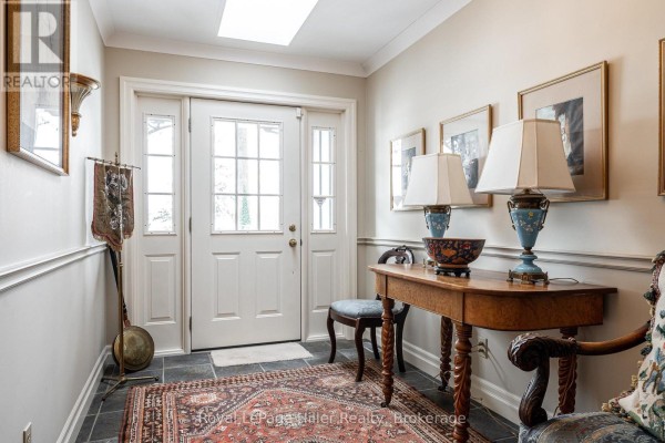 Foyer - 530 Holmes Street, Central Huron, ON N0M1L0 Photo 4