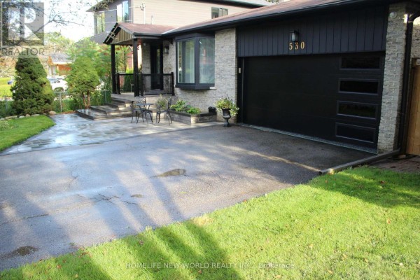 530 Rouge Hills Drive, Toronto, ON, photo 3