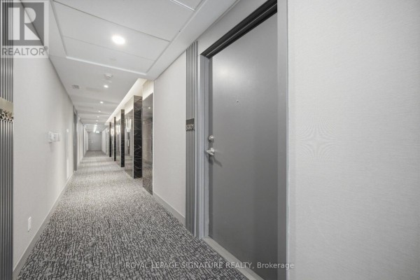 Primary Bedroom - 5301 - 898 Portage Parkway, Vaughan, ON L4K0J6 Photo 4