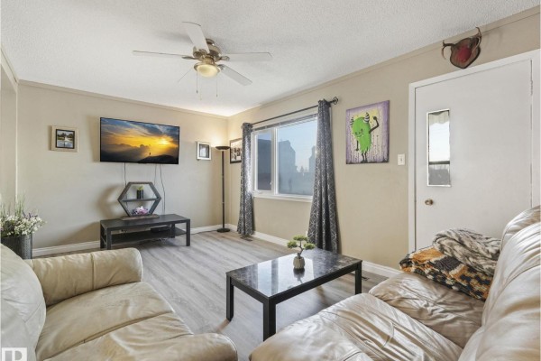 5305 46 St, Leduc, AB, photo 3
