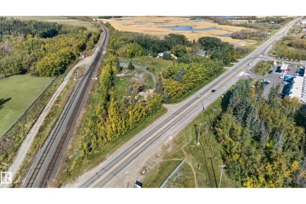 53068 Rge Road 222, Rural Strathcona County, AB T8E2A2 Photo 2